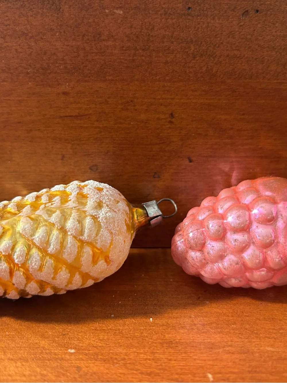 Lot of 4 Vintage Christmas Ornaments